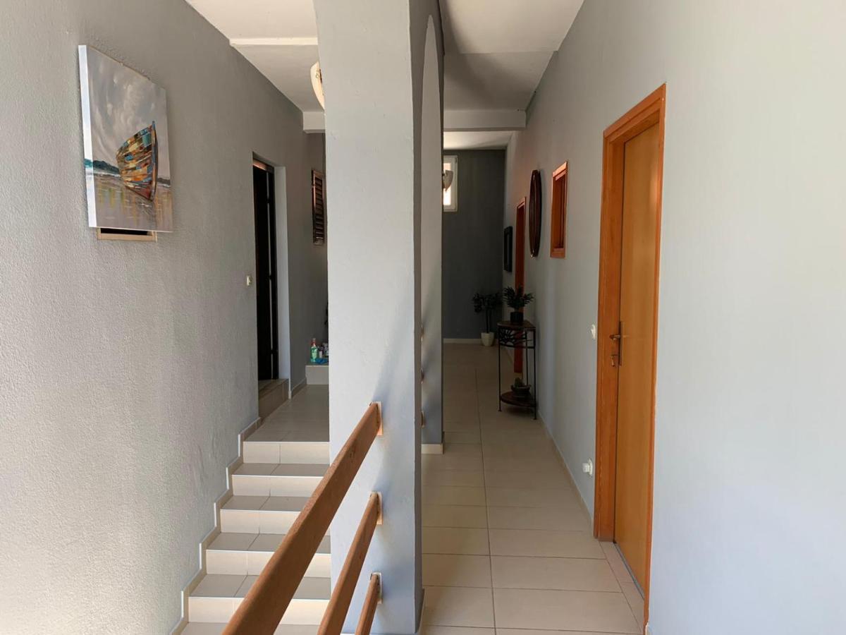 טוראני Apartments And Pansion M&R מראה חיצוני תמונה